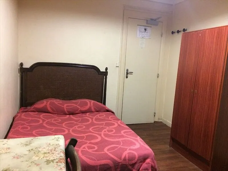 Ideal Hotel Saint Sebastien باريس فرنسا