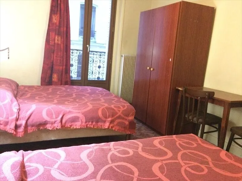 Ideal Hotel Saint Sebastien باريس فرنسا
